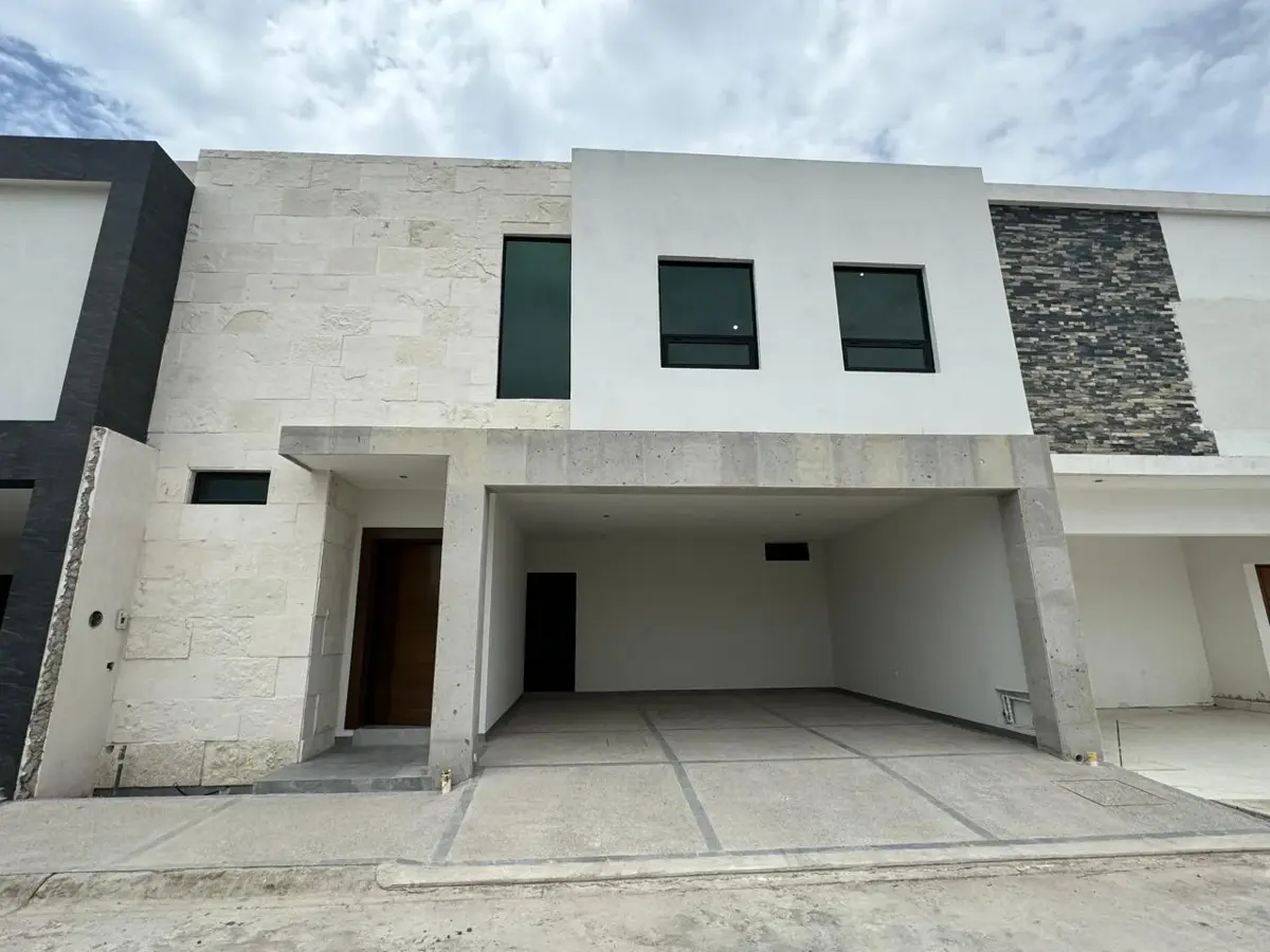 Casa en venta en Los Viñedos, Torreón — foto 1 de 30