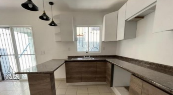 Casa en venta en La Toscana, Solidaridad — foto 3 de 7