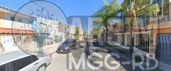Casa en venta en Los Arrayanes, Guadalajara — foto 3 de 58