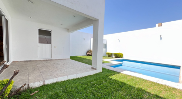 Casa en venta en Burgos Bugambilias, Temixco — foto 2 de 9