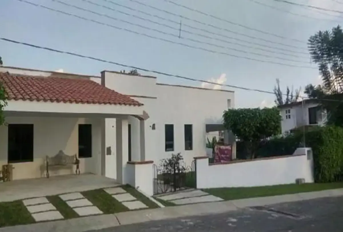 Casa en venta en Lomas de Cocoyoc, Atlatlahucan — foto 1 de 7