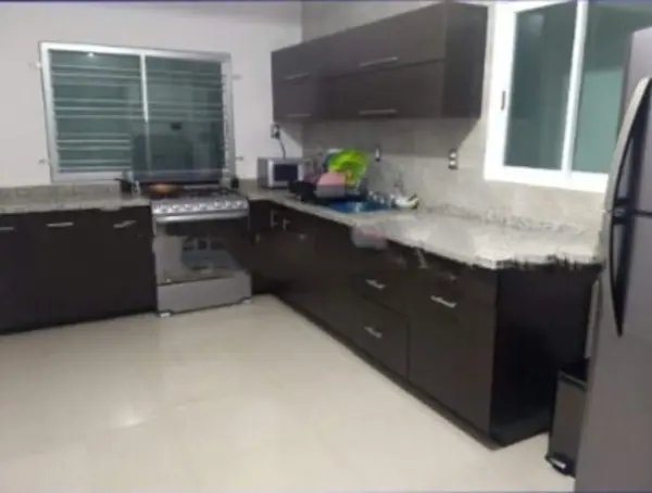 Casa en venta en Graciano Sánchez Romo, Boca del Río — foto 2 de 3