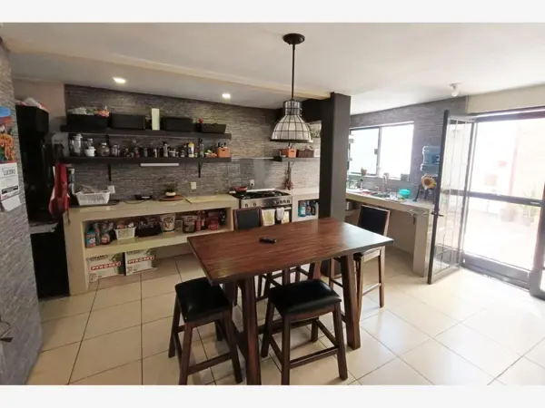 Casa en venta en Saltillo Centro, Saltillo — foto 3 de 17