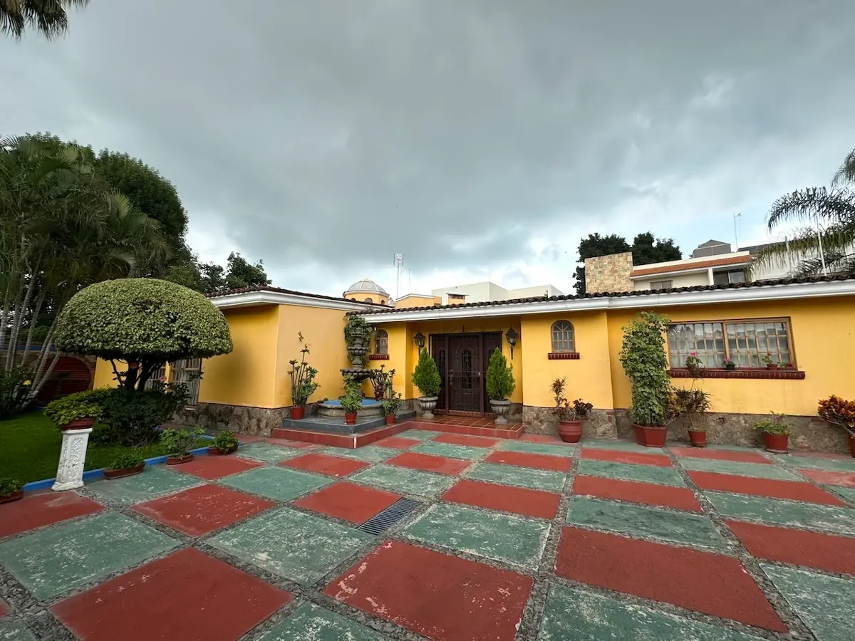 Quinta en venta en Hogares de Nuevo Mexico, Zapopan — foto 1 de 39