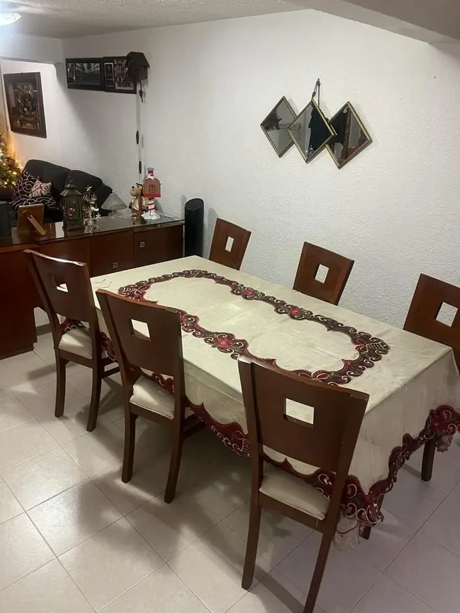 Casa en venta en Lomas Lindas II Sección, Atizapán de Zaragoza — foto 1 de 9