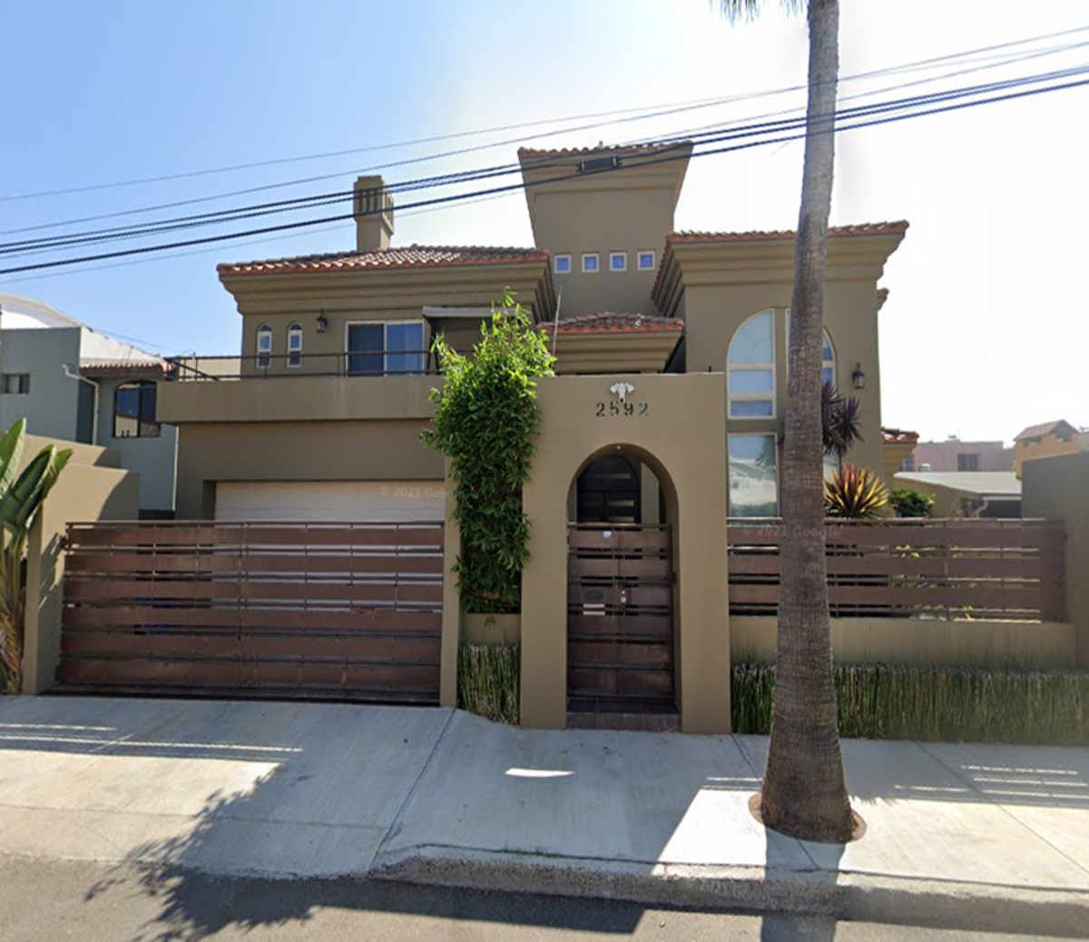 Casa en venta en Playas de Tijuana Sección Costa de Oro, Tijuana — foto 1 de 12