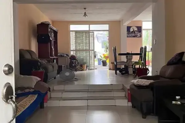 Casa en venta en Lomas del Paraíso 2a. Sección, Guadalajara — foto 2 de 10