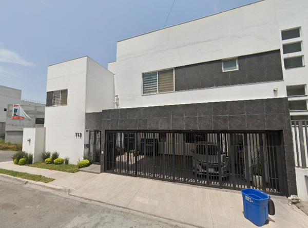 Casa en venta en Colinas de las Cumbres 1er Sect, Monterrey — foto 3 de 15