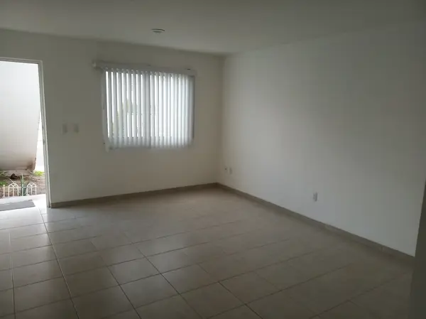 Renta Departamento en Condominio planta baja 2 recamaras, 2 baños, Querétaro, Qro. — foto 1 de 7