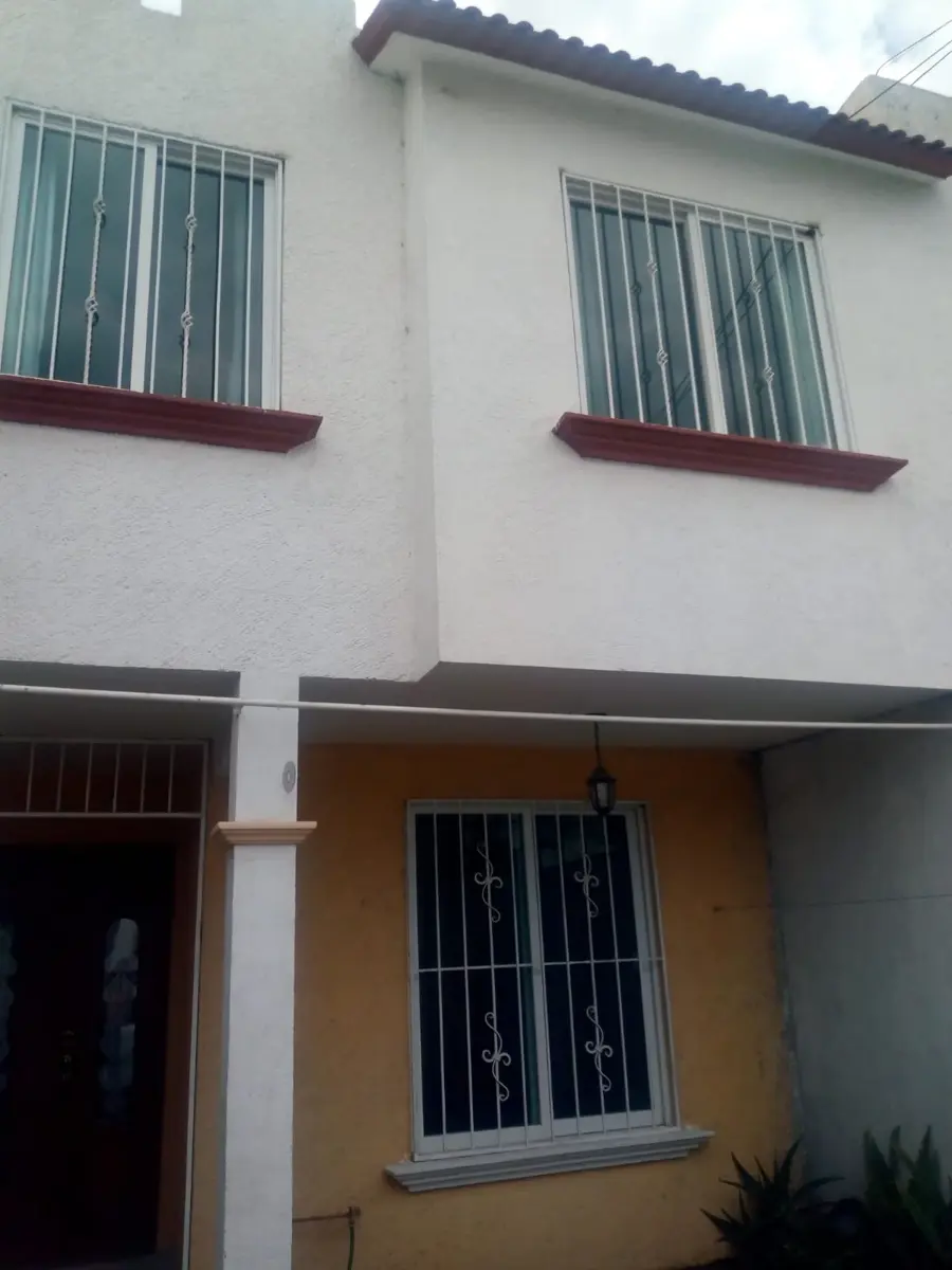 Casa en venta en Residencial Floresta, Irapuato — foto 1 de 15