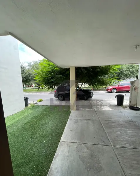 Casa en venta en Hacienda Santa Fe, Apodaca — foto 3 de 12