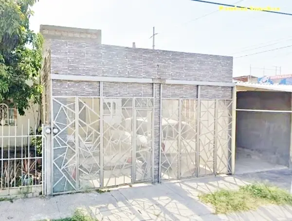 Casa en venta en Hacienda Santa Fe, Tlajomulco de Zúñiga — foto 2 de 5