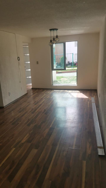 Casa en venta en Conjunto Salamanca, Coacalco de Berriozábal — foto 3 de 8