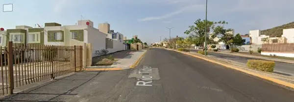 Casa en venta en Residencial Albaterra, Zapopan — foto 2 de 10
