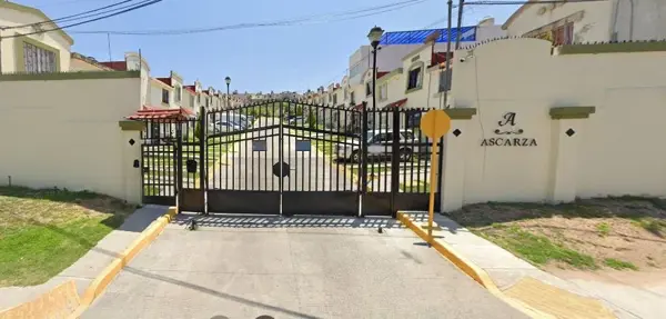 Casa en venta en URBI Villa del rey, Huehuetoca — foto 3 de 10