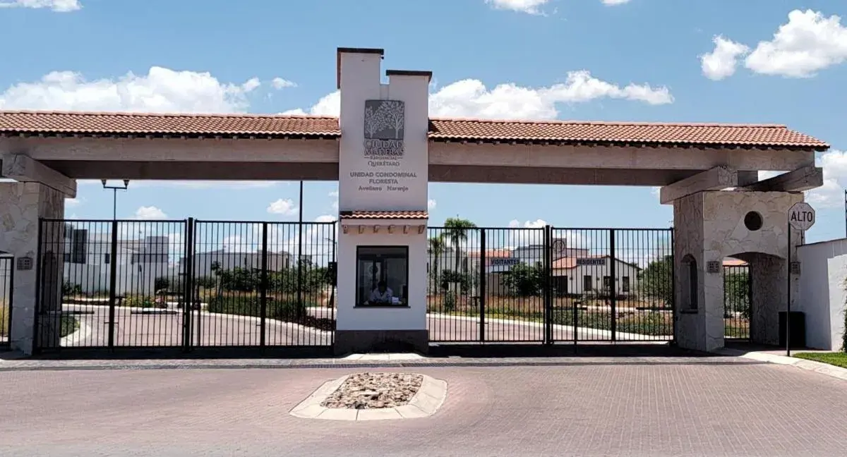 Terreno en venta en Ciudad Maderas, El Marqués — foto 1 de 18