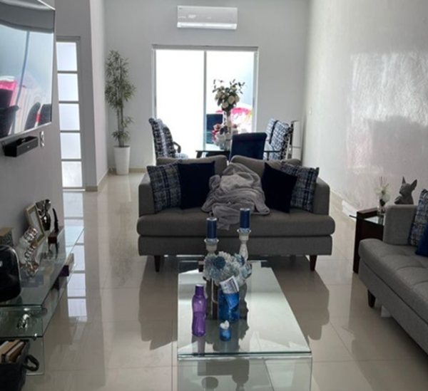 Casa en venta en Fracc Jardines de Vista Alegre 2da Secc, Mérida — foto 3 de 16