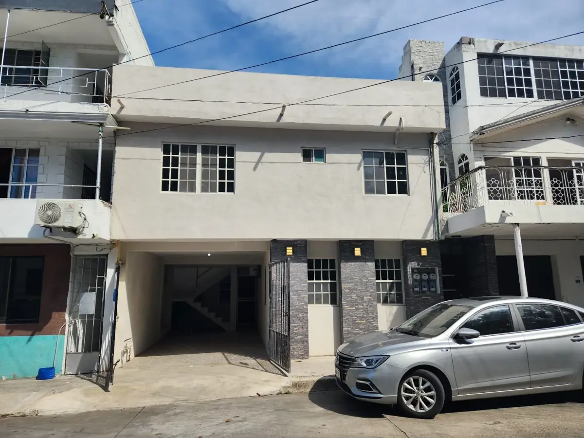 Casa en venta en 1° de Mayo, Ciudad Madero — foto 1 de 18
