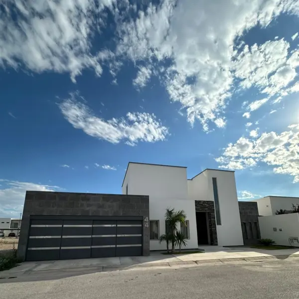 Casa en venta en Hacienda del Rosario, Torreón — foto 3 de 59