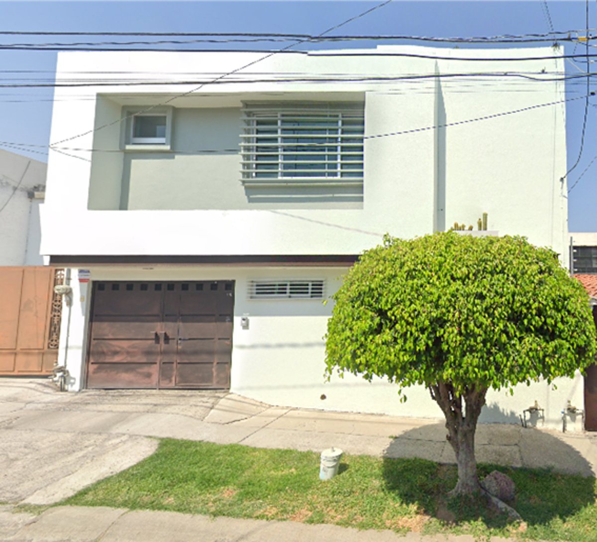 Casa en venta en Valle del Campestre, León — foto 1 de 11