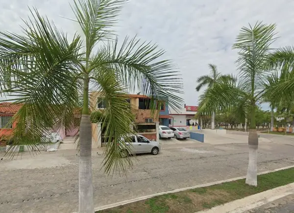 Casa en venta en Villas Universidad, Puerto Vallarta — foto 2 de 5
