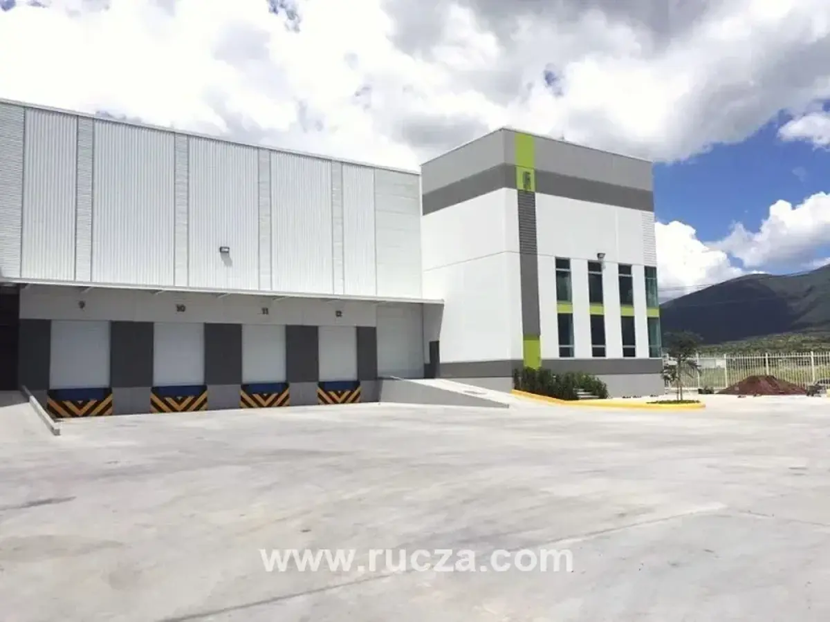 Nave en renta en Polígono de Servicios Guanajuato Puerto Interior, Silao de la Victoria — foto 1 de 8