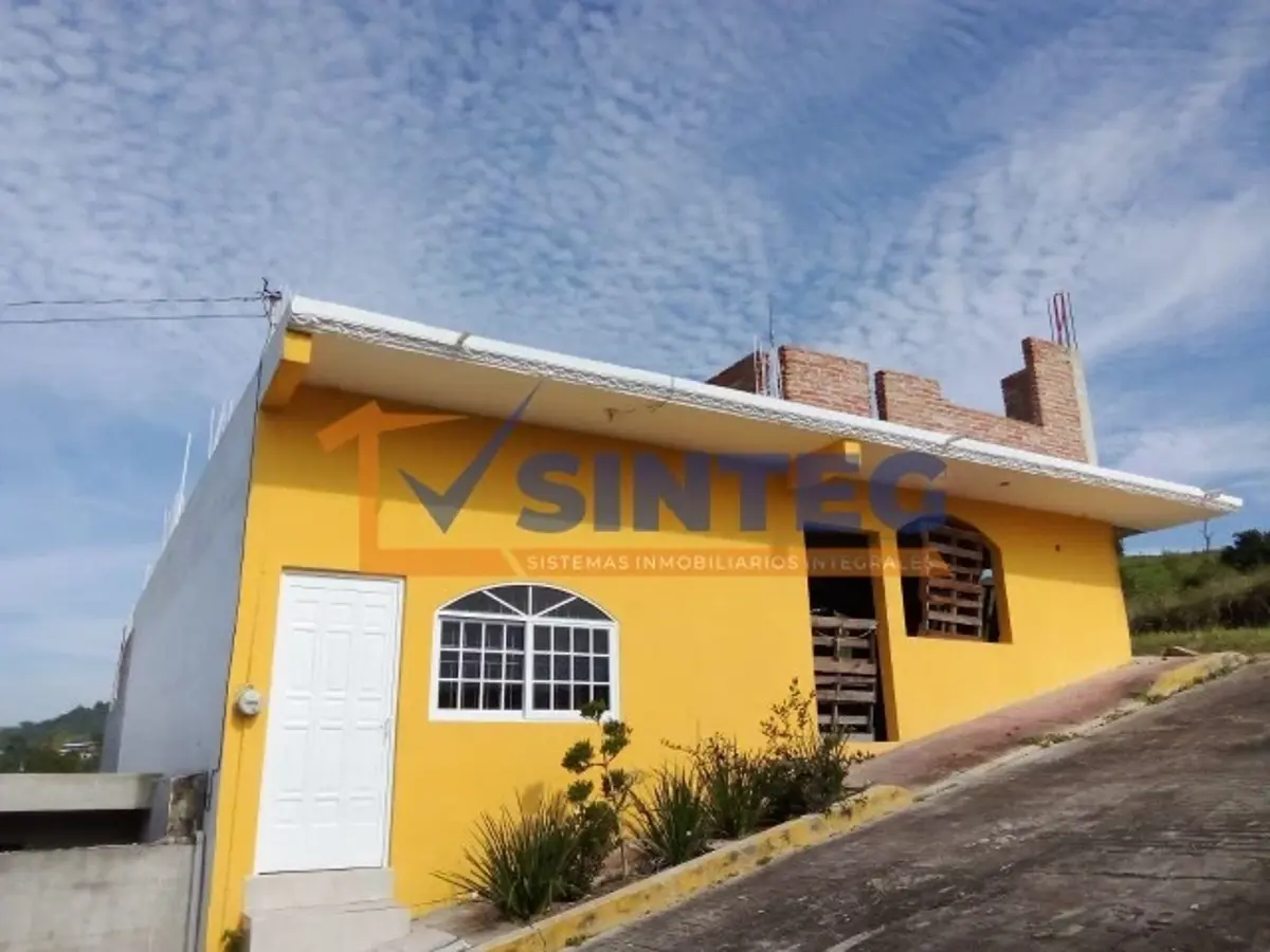 Casa en venta en Coatzintla Centro, Coatzintla — foto 1 de 11
