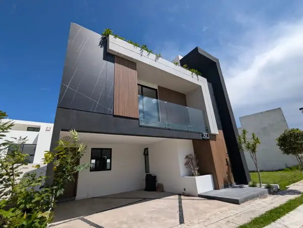 Casa en venta en Lomas de Angelópolis, San Andrés Cholula, Puebla Casa en venta en Lomas de Angelópolis, San Andrés Cholula, Puebla
