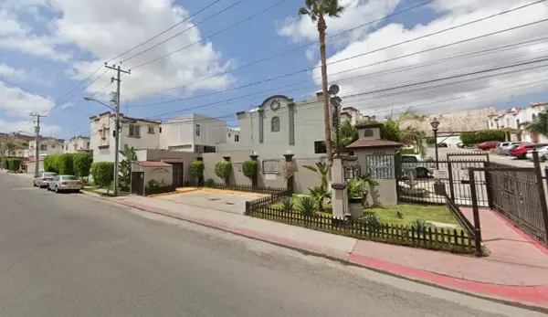 Casa en venta en Bugambilias, Tijuana — foto 2 de 15
