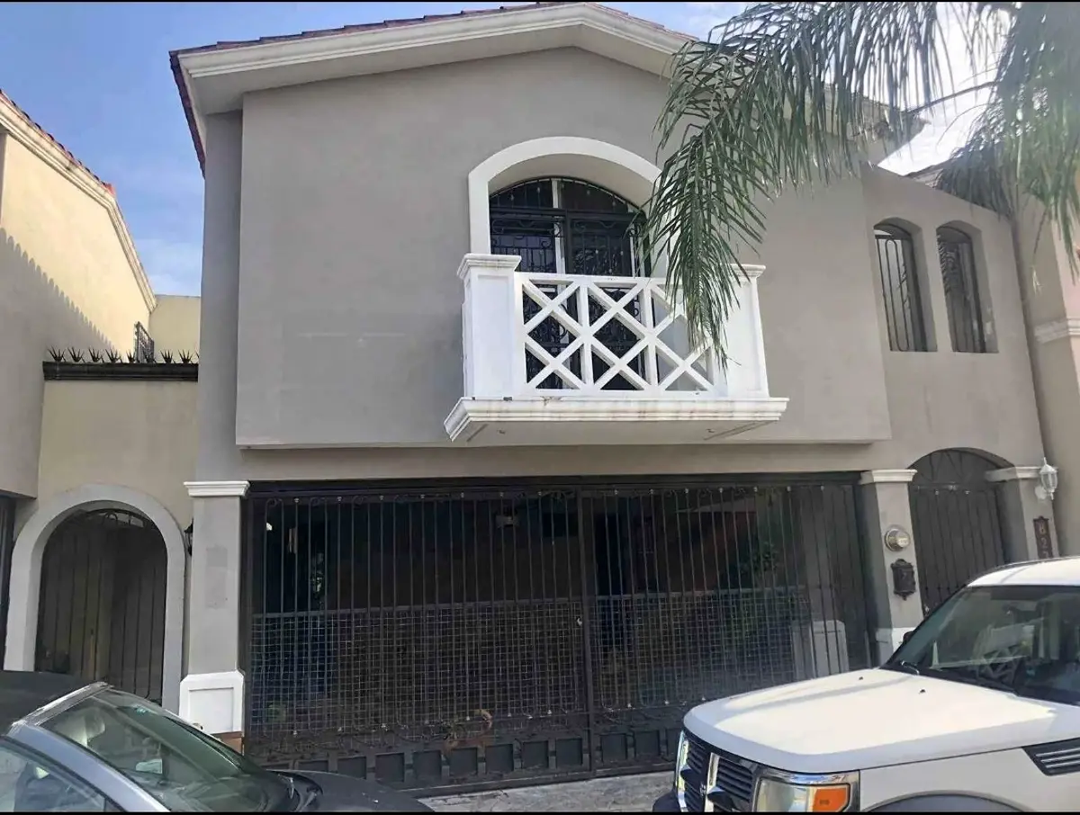 Casa en venta en Cerradas de Anáhuac, General Escobedo — foto 1 de 9