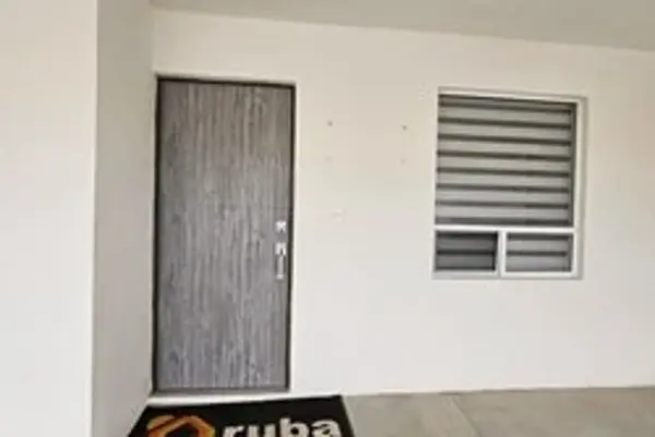 Casa en venta en Portal de las Lomas, Saltillo — foto 2 de 23