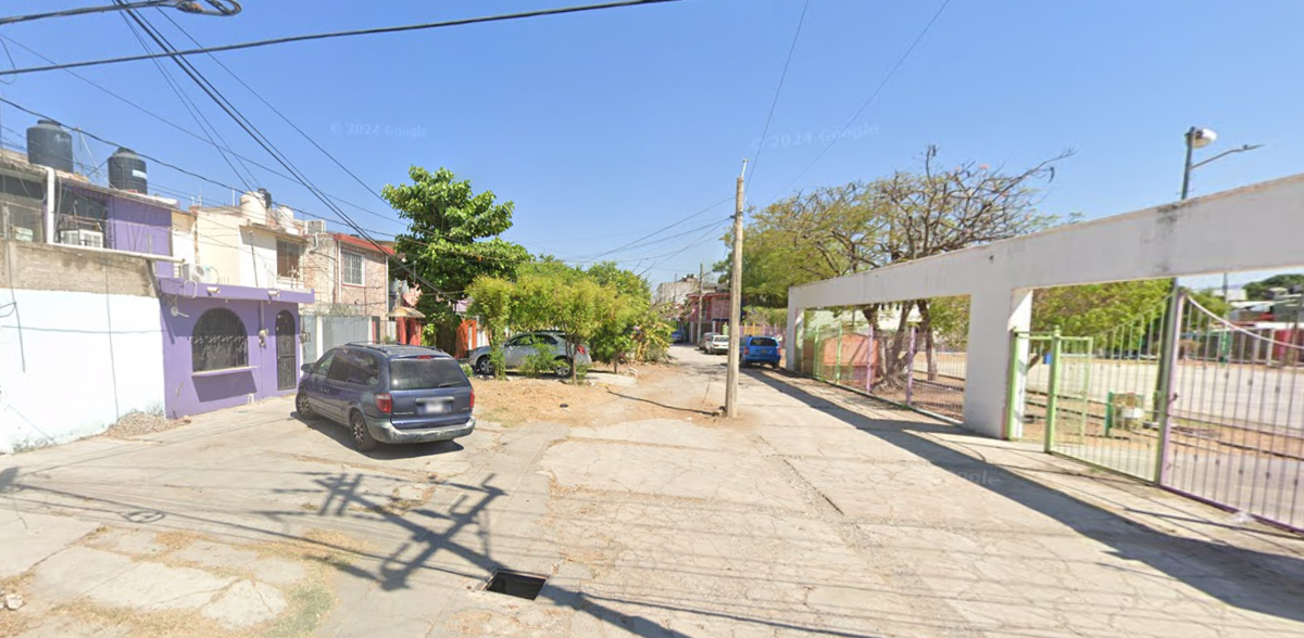 Casa en venta en Adolfo Lopez Mateos, Iguala de la Independencia — foto 1 de 34