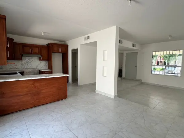 Casa en venta en Jardines de Aragon, Juárez — foto 2 de 11