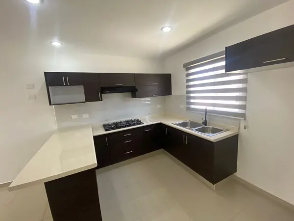 Casa en renta en Bosques del Rey, Culiacán — foto 3 de 15