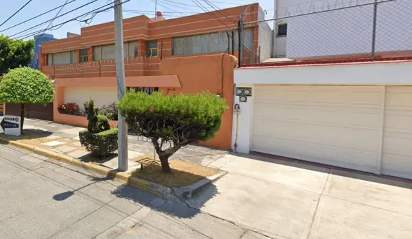 Casa en venta en Ciudad Satelite, Naucalpan de Juárez — foto 2 de 11
