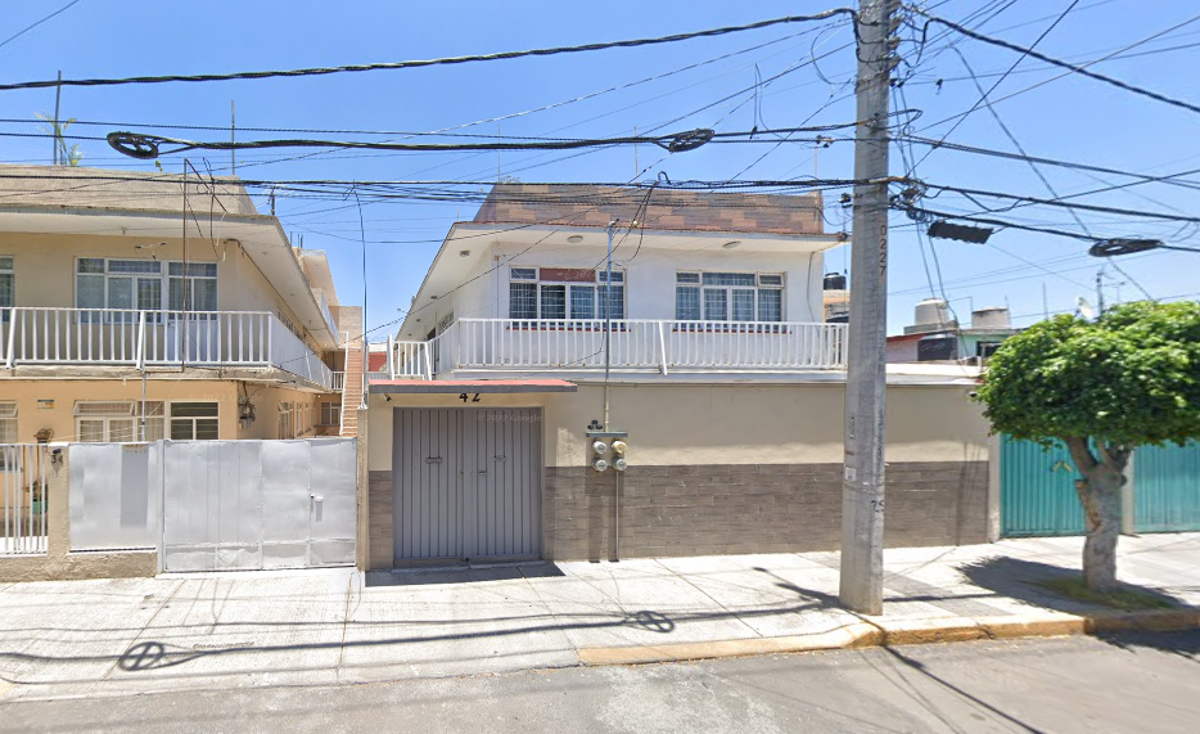 Casa en venta en Siete Maravillas, Gustavo A. Madero — foto 1 de 19