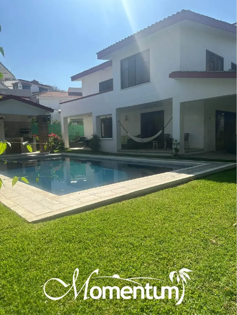 Casa en venta en Lomas de Cocoyoc, Atlatlahucan — foto 1 de 18
