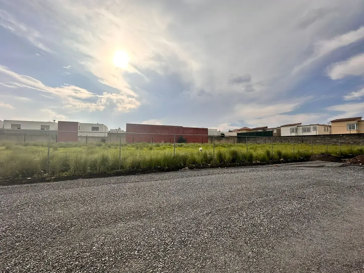 Terreno en venta en Llano Grande (El Salitre), Metepec — foto 1 de 6