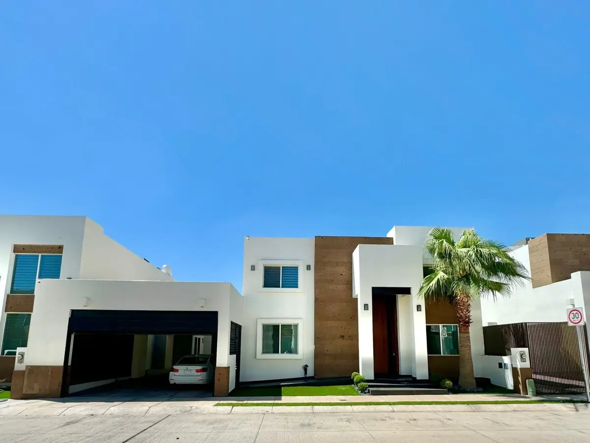 Casa en venta en La Coruña Residencial, Hermosillo — foto 1 de 23