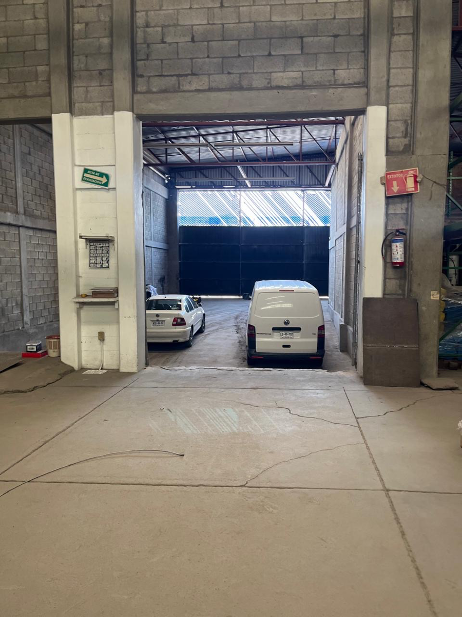 Bodega en venta en Villa Jardin, Cuautitlán — foto 1 de 10