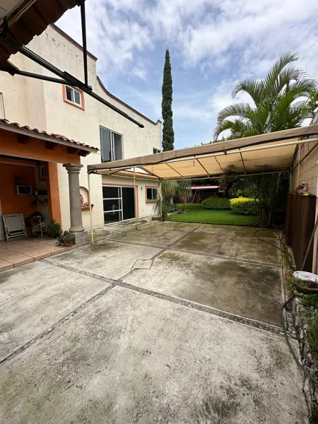 Casa en venta en Los Pinos Jiutepec, Jiutepec — foto 2 de 40
