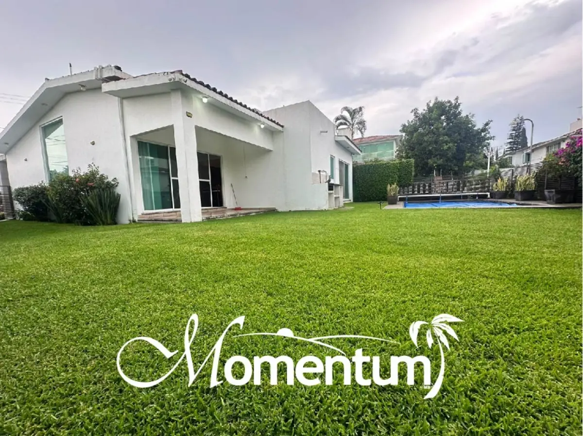 Casa en venta en Lomas de Cocoyoc, Atlatlahucan — foto 1 de 18