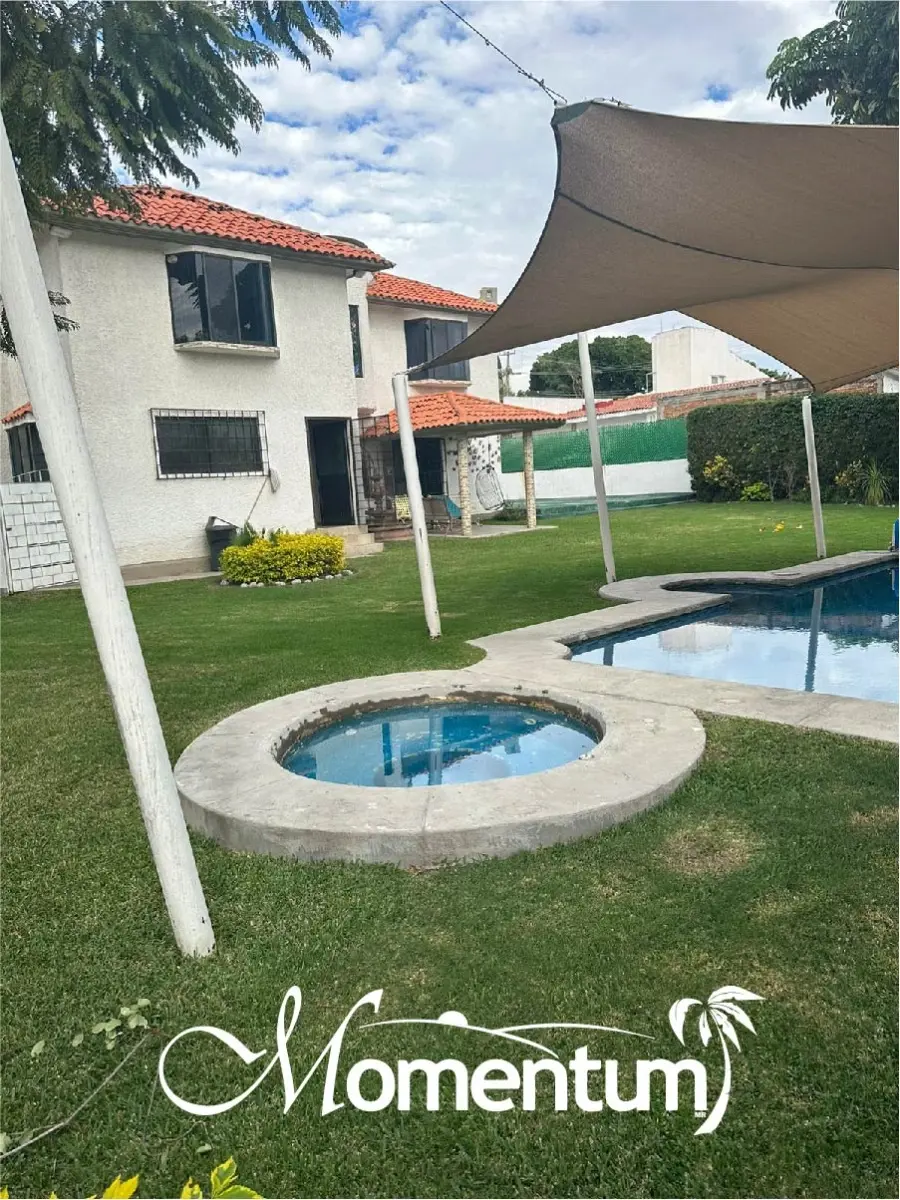 Casa en venta en Lomas de Cocoyoc, Atlatlahucan — foto 1 de 21