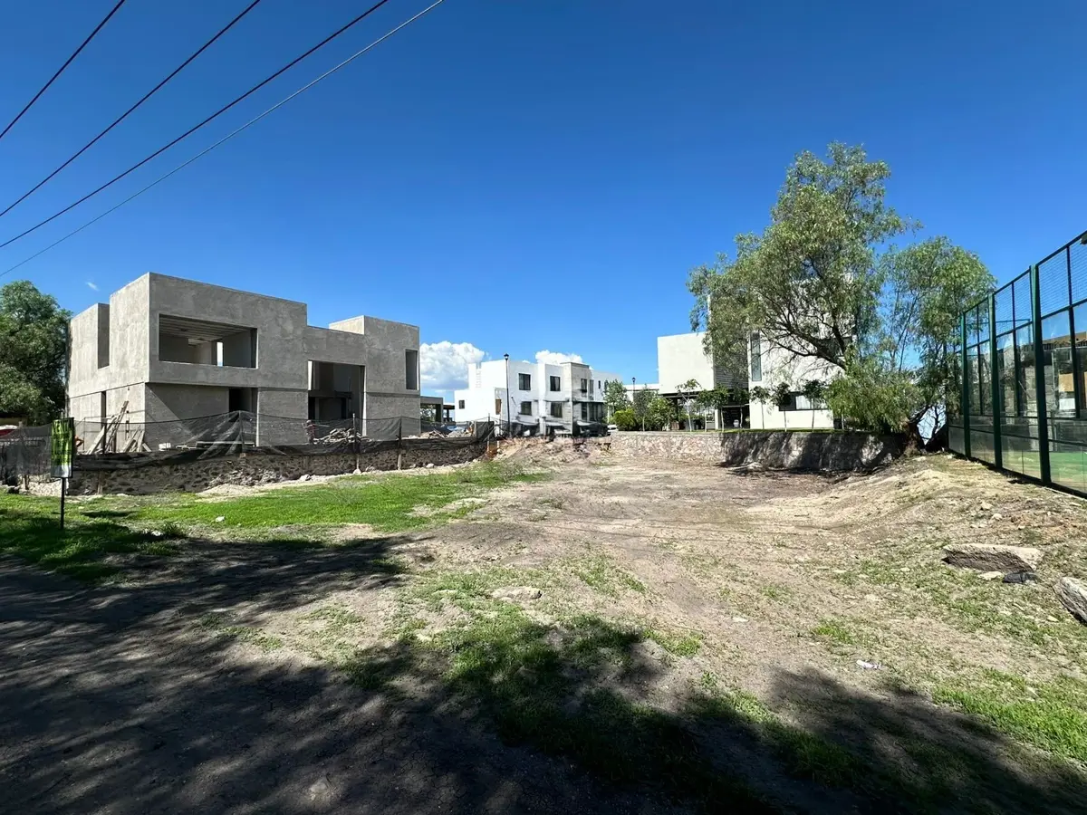 Terreno en venta en Balvanera Polo y Country Club, Corregidora — foto 1 de 11