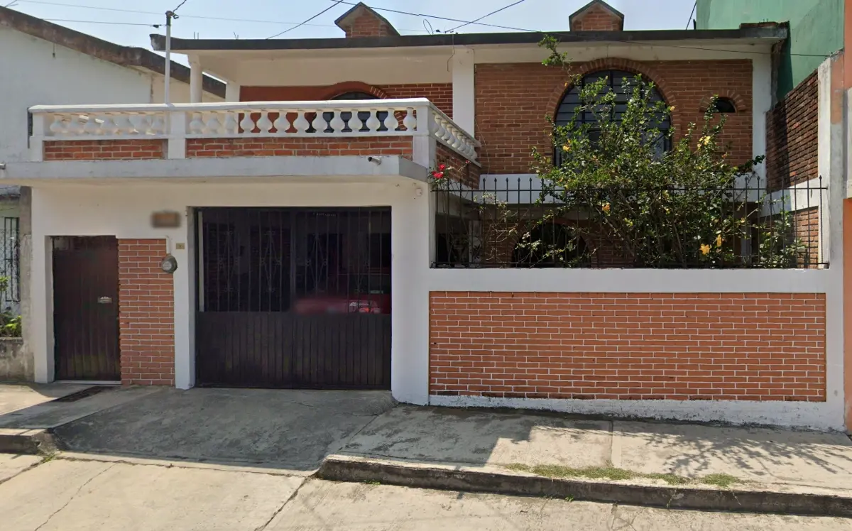 Casa en venta en Sostenes Mejia Blanco, Xalapa — foto 1 de 9