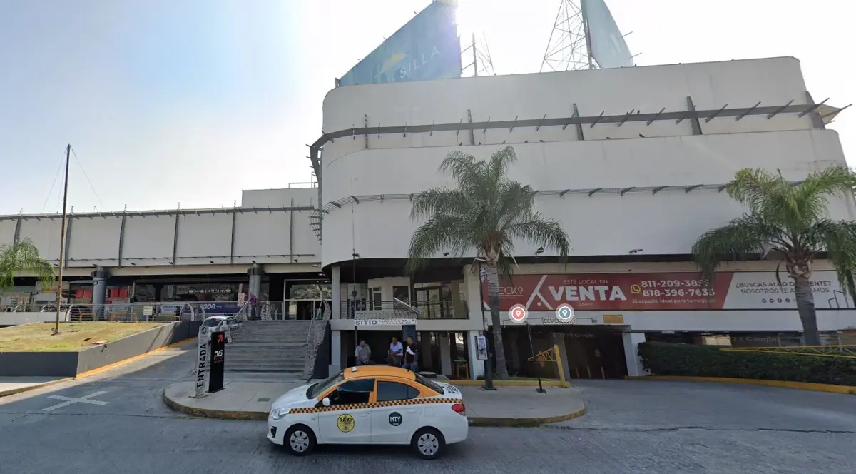 Local en venta en Contry, Monterrey — foto 1 de 17