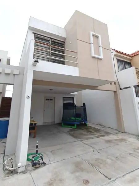 Casa en venta en Privadas de Santa Rosa Sector Dos, Apodaca — foto 2 de 22