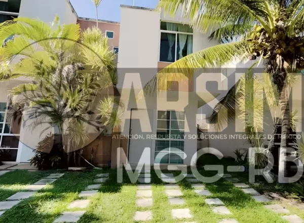 Casa en venta en Playa Azul, Solidaridad, Quintana Roo