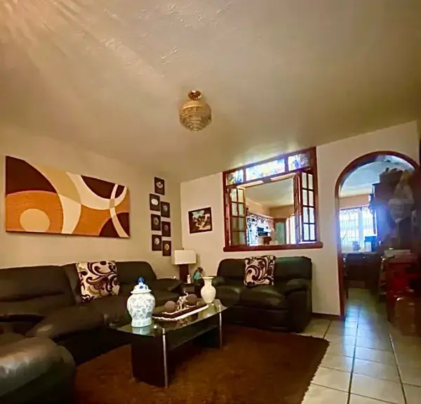 Casa en venta en Jardines Universidad, Zapopan — foto 3 de 16