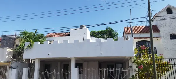 Casa en venta en Chetumal Centro, Othón P. Blanco — foto 2 de 3